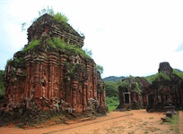Mysterious beauty of the oldest sanctuary in Vietnam
