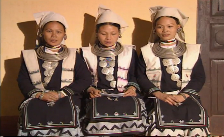 Three Yao Tien women (Source: Internet)